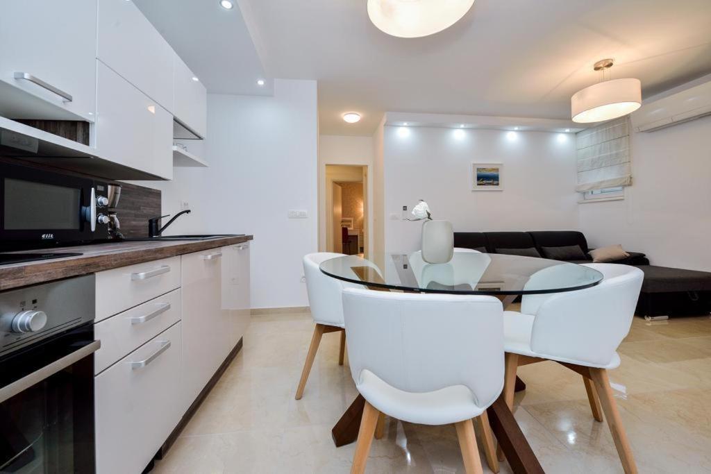 Luxury Apartment Arta-2 With Heated Pool And Jacuzzi Bibinje Εξωτερικό φωτογραφία